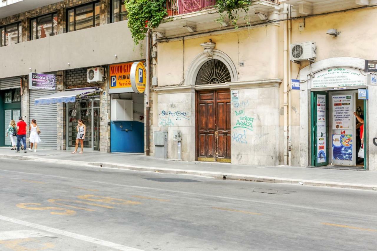 Bari Centrale Railway Station Apartment Kültér fotó