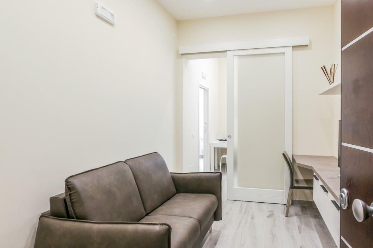 Bari Centrale Railway Station Apartment Kültér fotó