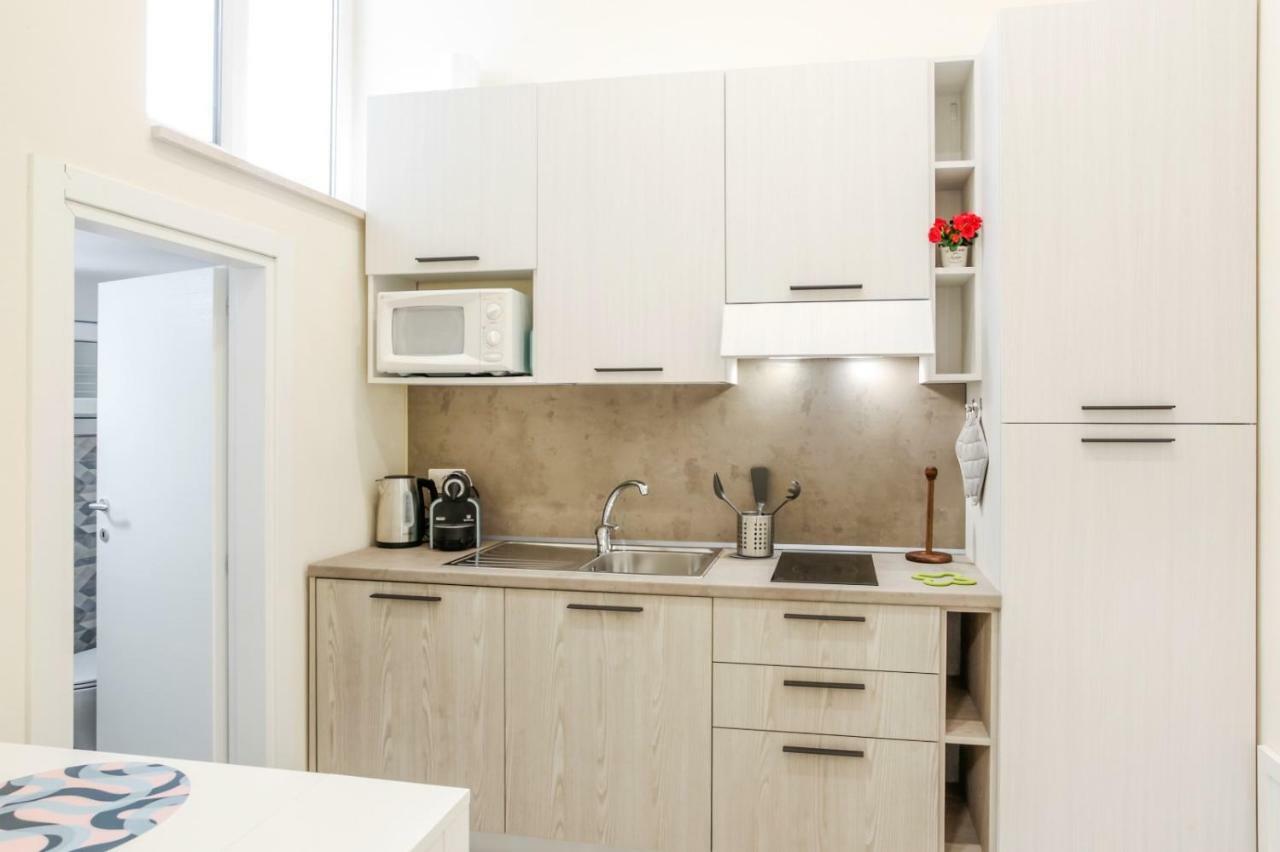 Bari Centrale Railway Station Apartment Kültér fotó