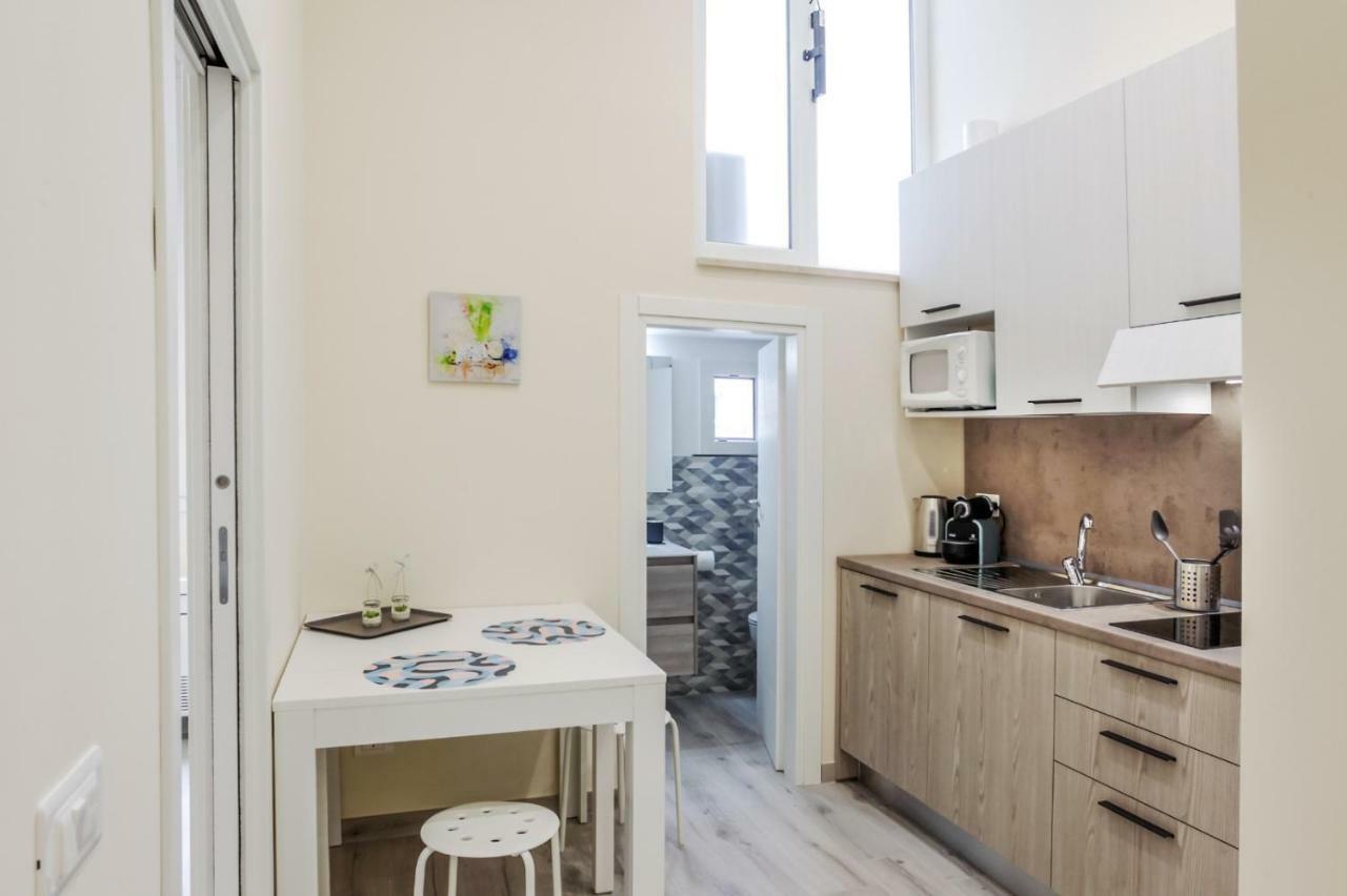 Bari Centrale Railway Station Apartment Kültér fotó